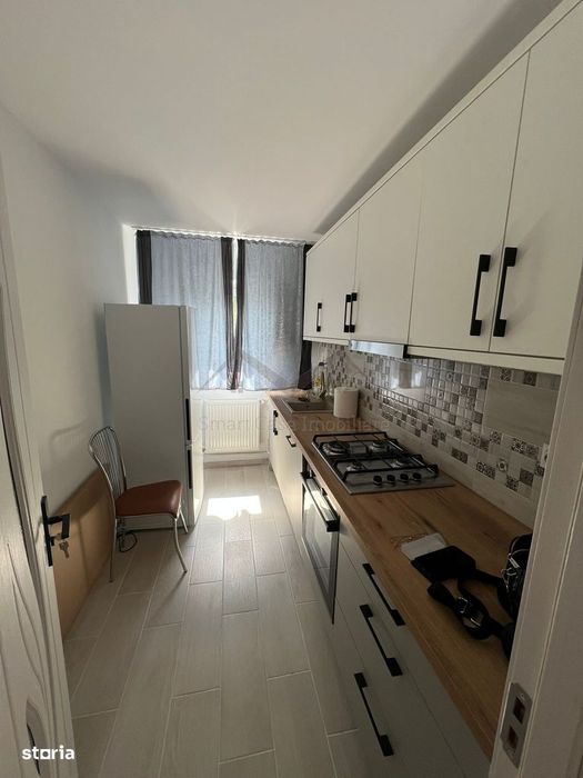 Apartament 3 camere Podu Ros-Primaverii