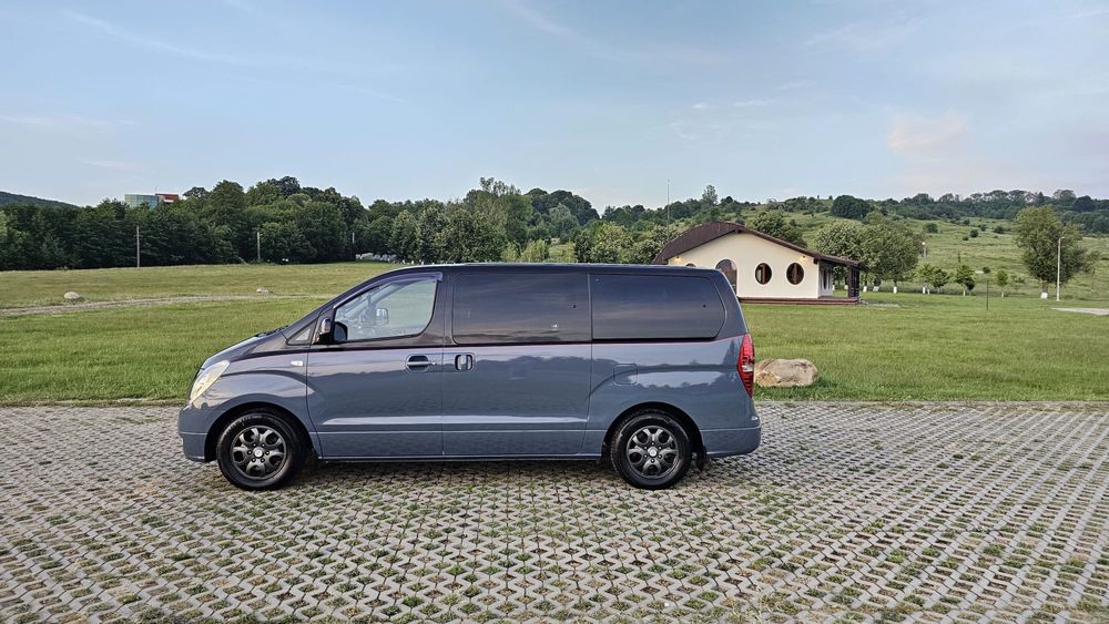 Hyundai H-1 Clima Fata/Spate 8 locuri 170Cp