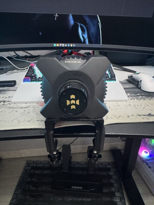 Игровой руль Moza R3 bundle