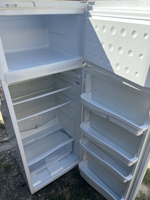 Frigider Indesit