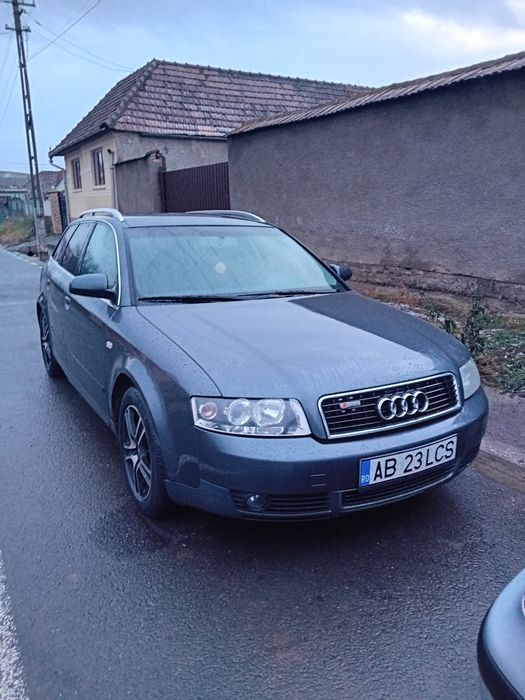 Vând Audi 1650 euro și golf 4 .1300  euro funcționale acte valabile