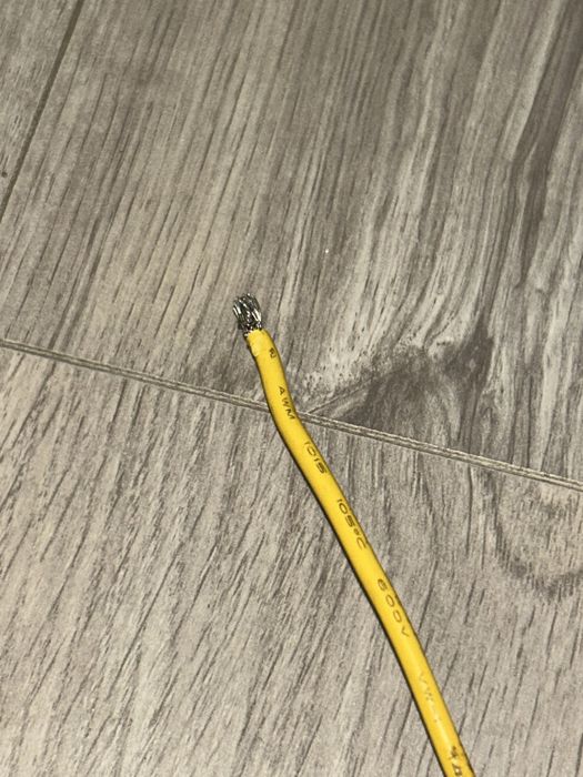 Subwoofer activ Alpine SWE-815 – funcțional