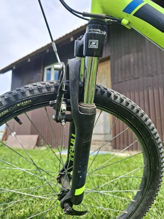 Vând bicicleta Rockrider st500 copii 8-10 ani