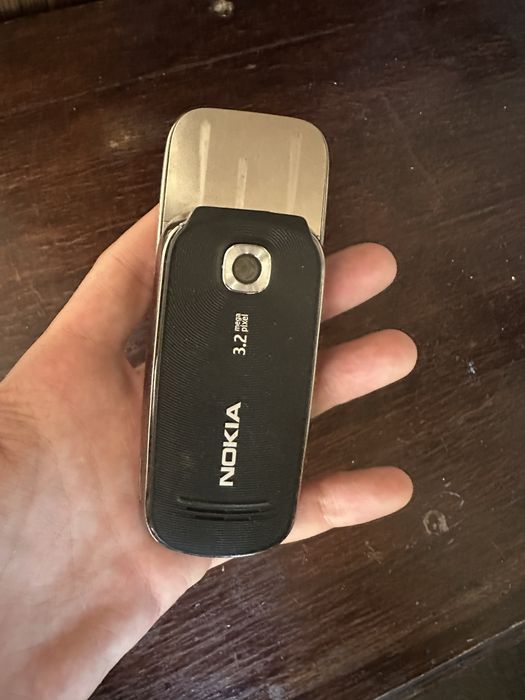 Nokia 7230 holati zor