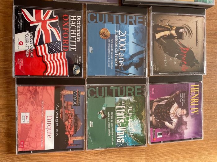 CD-uri /DVD-uri educaționale PC și MacOS