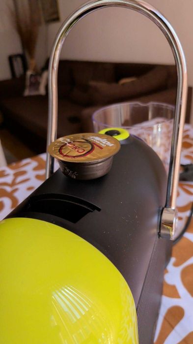 Кафе машина Lavazza A Modo Mio като чисто нова