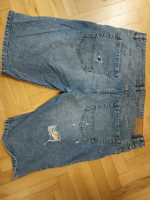 Мъжки къси дънки 36номер