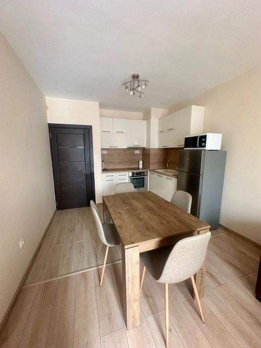 Дава се под наем Двустаен апартамент в София, Зона Б-19 - 65 кв.м за 698.19 € - Снимка #2