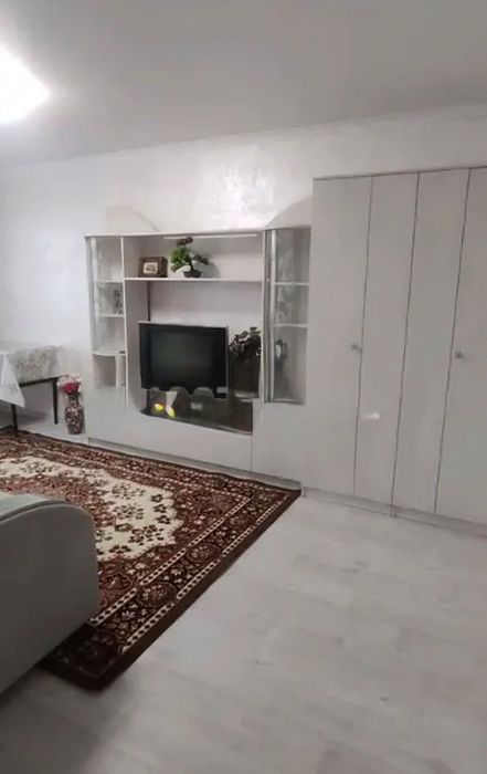 Двух комнатная квартира в центре города Анара Империя