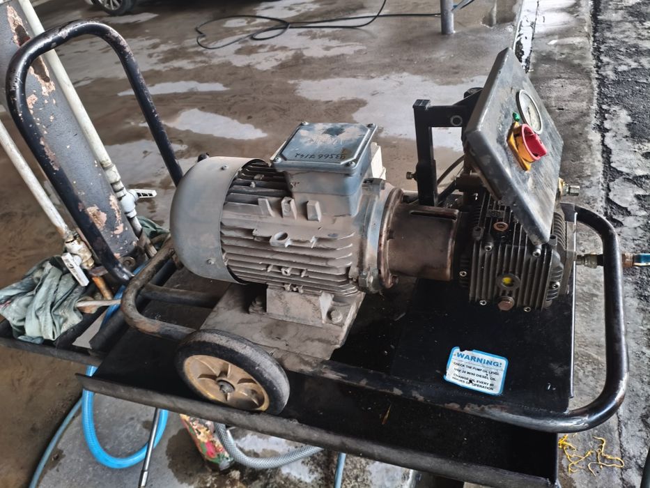 Б/у Omax 200 бар! Карчер! Автомойка! Карчер высокого давления!