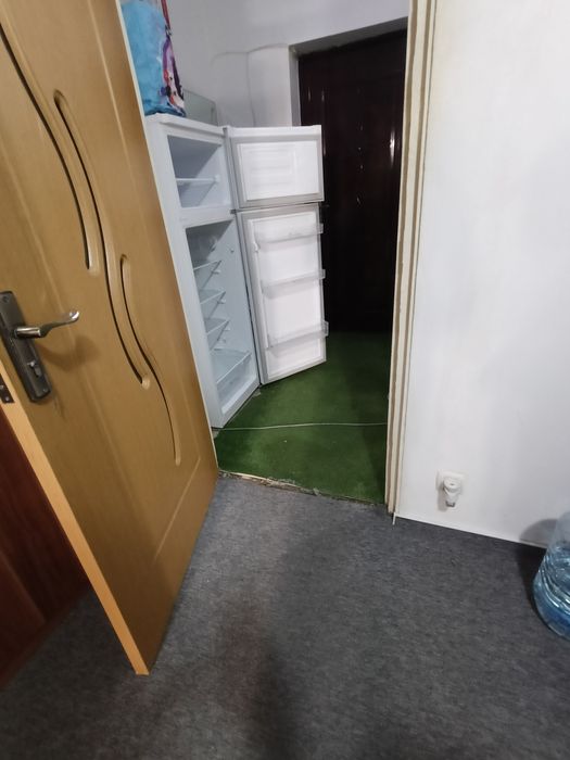 Garsoniera pentru închiriat — fotografia 3