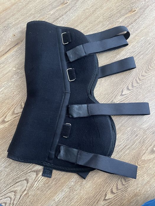 Продам тутор коленный