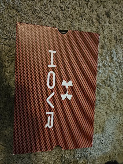 Маратонки на Under Armour