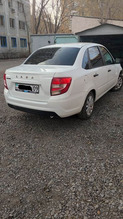 Продам LADA Granta 2021 года