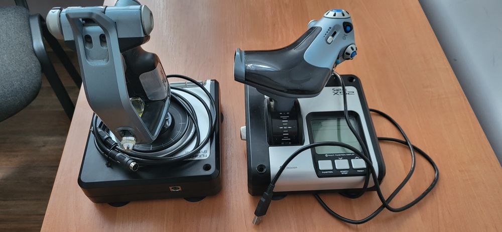 Джойстик для самолета