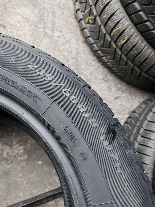 2 anvelope 235 60 18