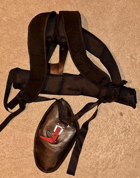 Бензинов тример косачка с аксесоари