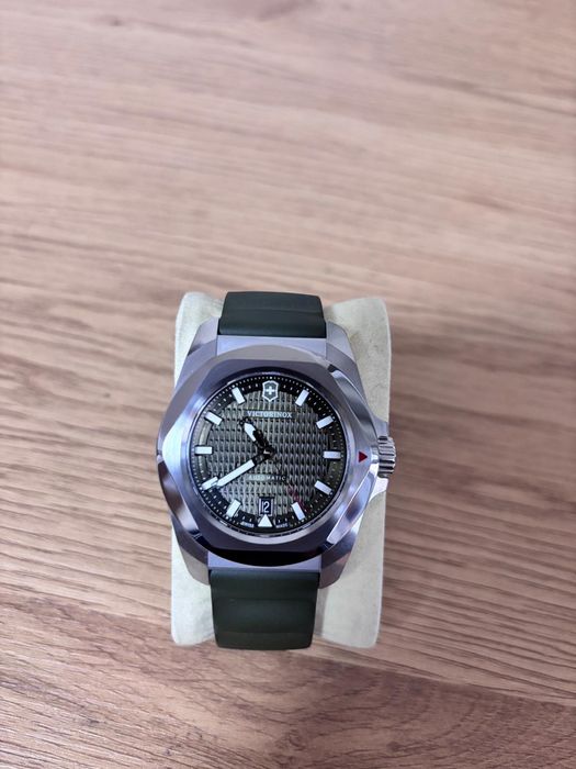 Ceas Victorinox I.N.O.X