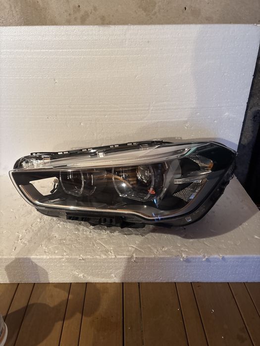 ляв фар Bmw X1 F48