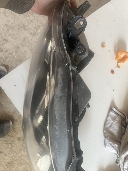 Фара тоета королла 2012