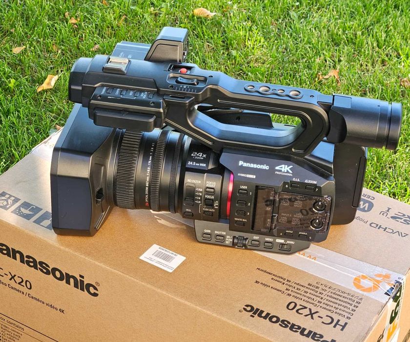 Cameră video Panasonic HC-X20E 4k, NOUA