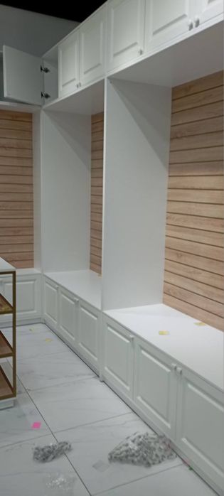 Мебель для магазина