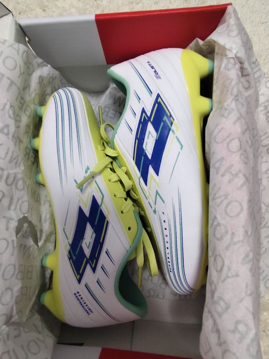 Ghete fotbal pentru copii