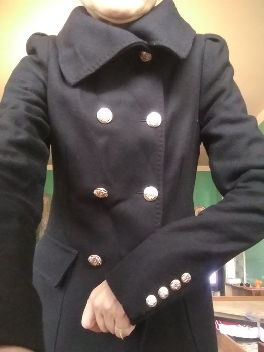 Продается плащ и пальто женские