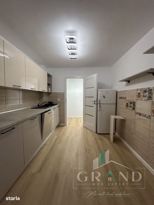Apartament 3 camere de vanzare, 2 bai , Zorilor