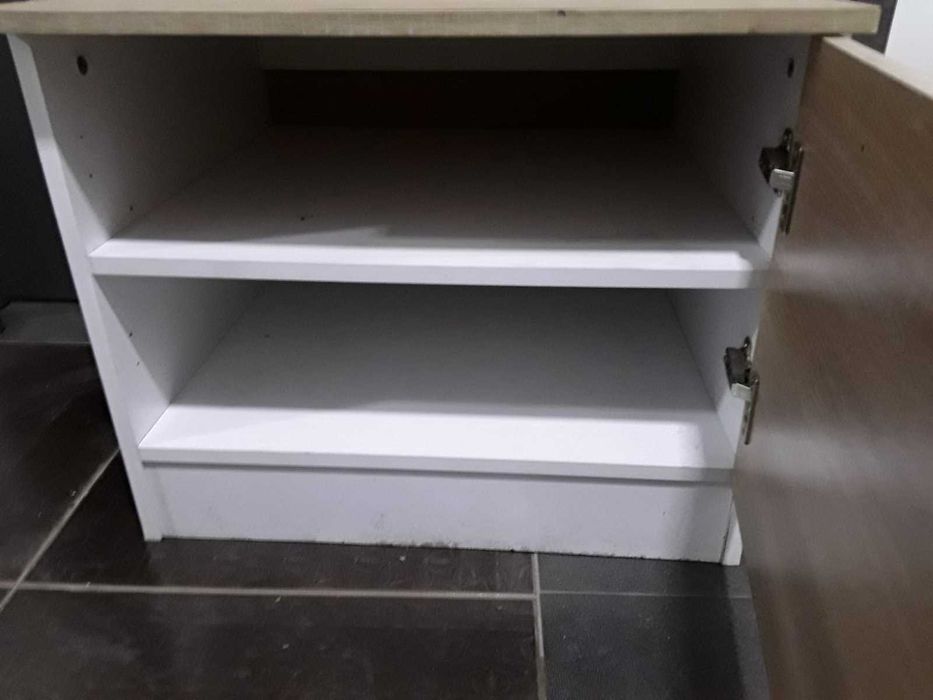 Шкафче за Раховец