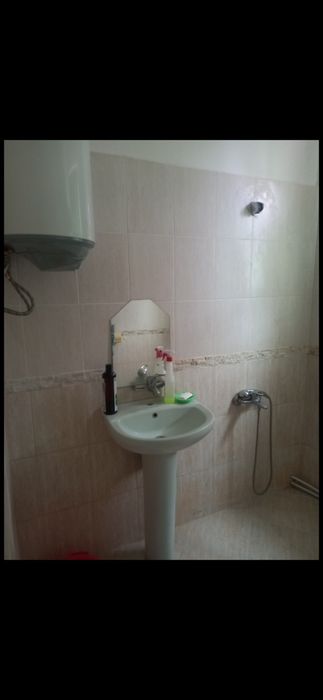 Дава се под наем Етаж от къща в Божурище - 100 кв.м за 561 € - Снимка #5