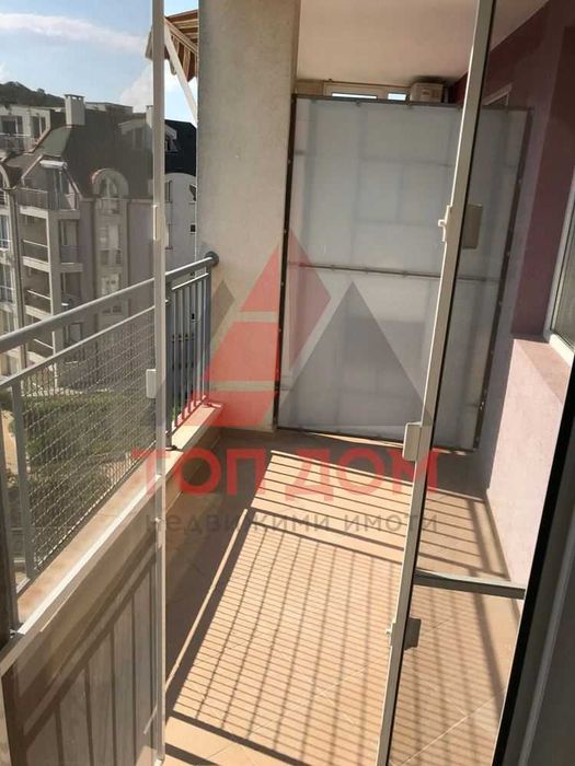 Продава се Тристаен апартамент в Каварна - 100 кв.м за 690 €/кв.м - Снимка #20