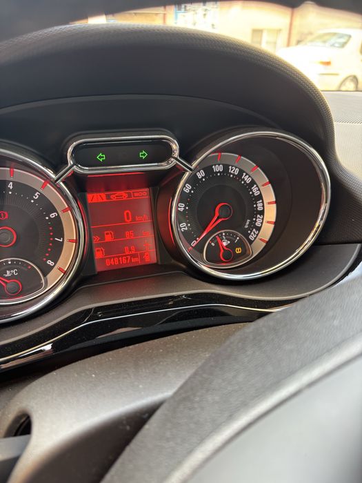 Vand Opel ADAM km reali