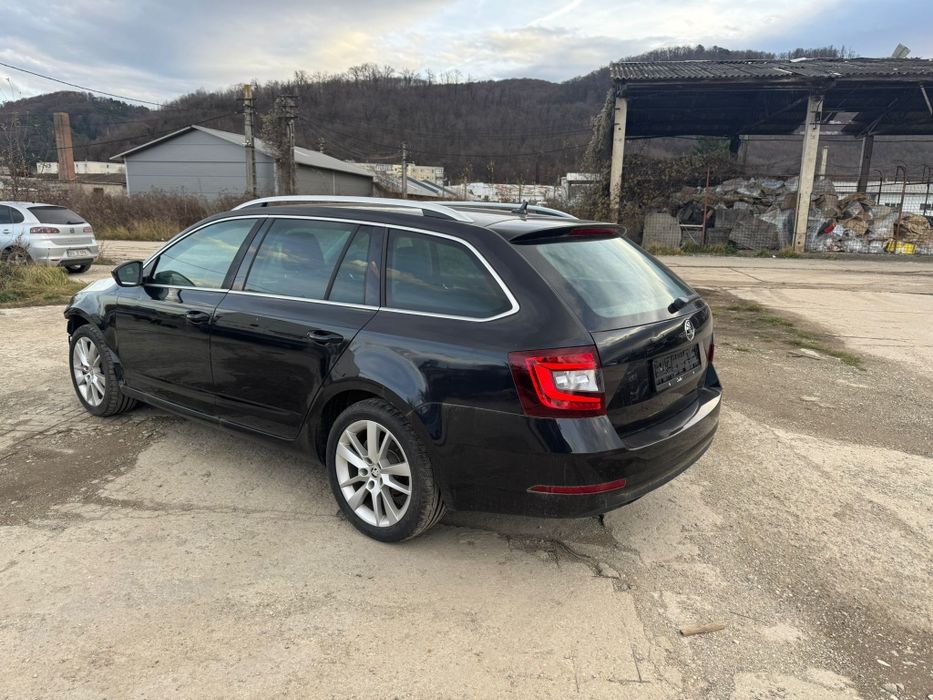 Octavia 3 2019.11 2.0tdi dsg avariat schimb