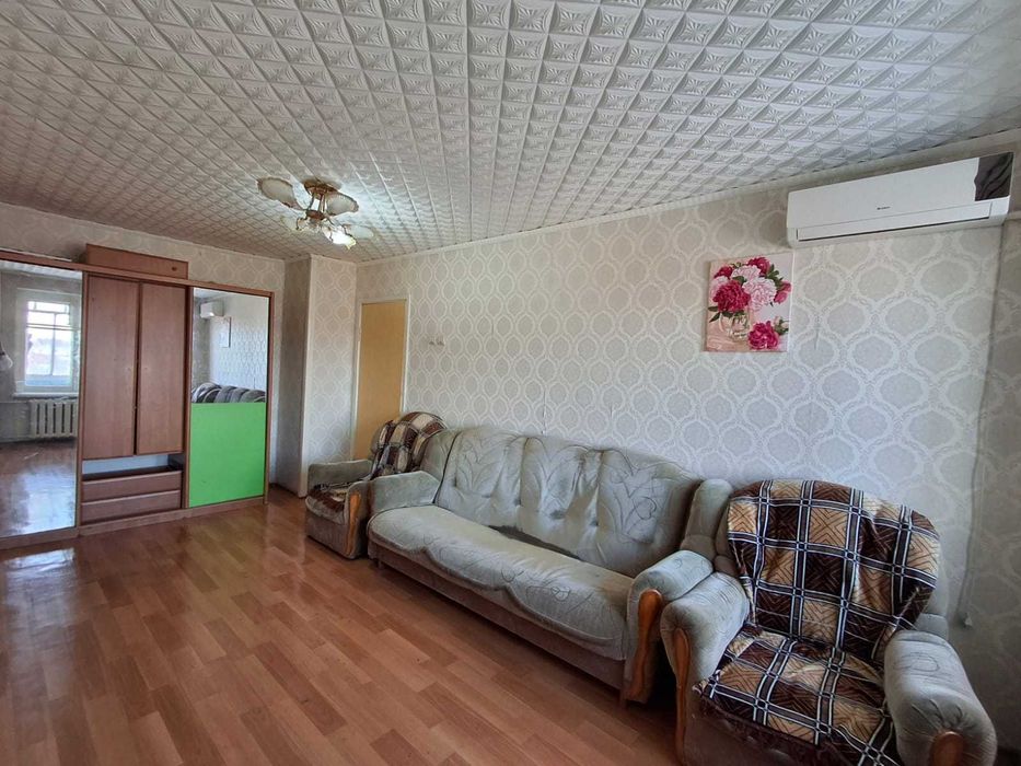 1  комнатная квартира на 4\5 этаже Комсомольский, 13