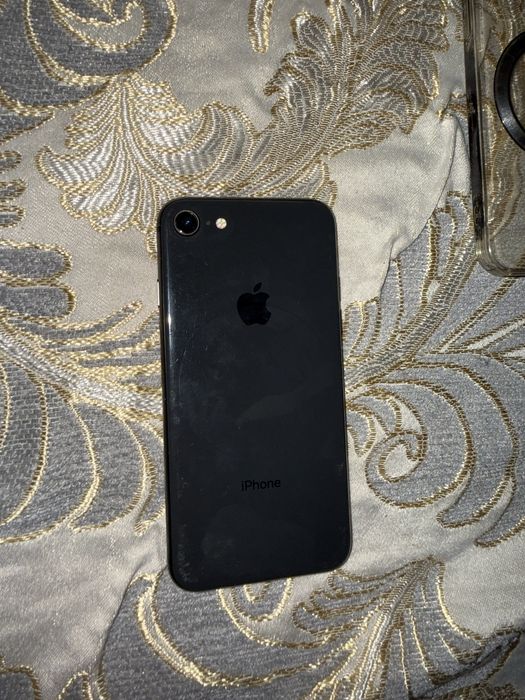 Iphone 8, 256гб, 2021 года