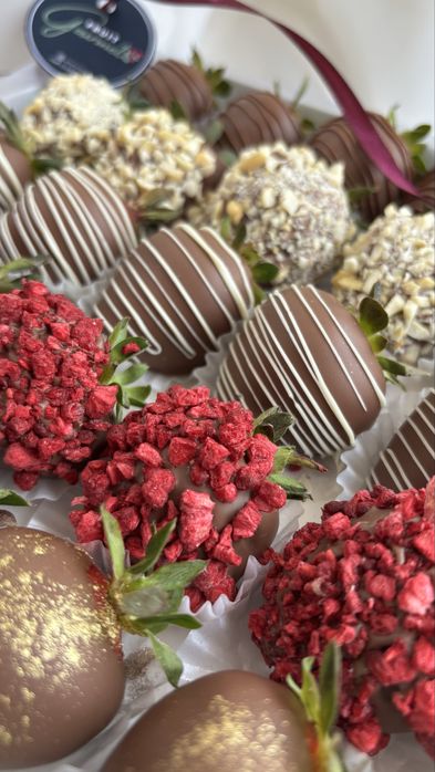 Клубника в шоколаде qulupnay shokolad Подарки