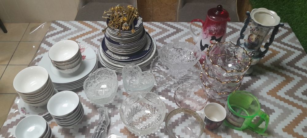 Продаю посуду б/у