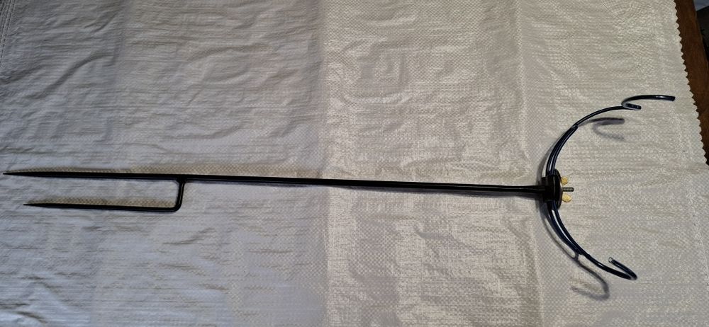 Метална стойка за въдица