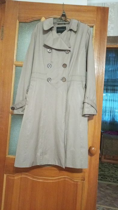 Продам женский плащ!