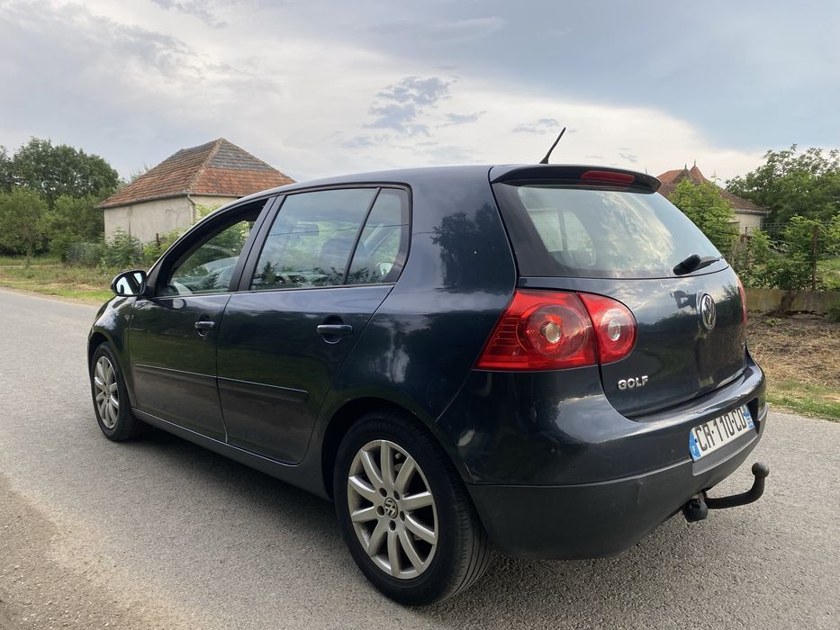 Volkswagen Golf V 2007 1.9TDI 90PS ADUSA RECENT DIN FRANTA