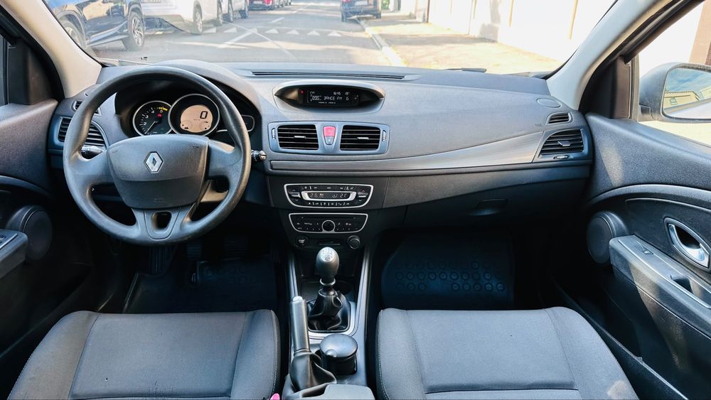 RENAULT Megane 2009 — imagine 5