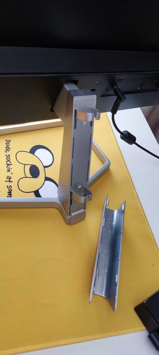 продам монитор HP