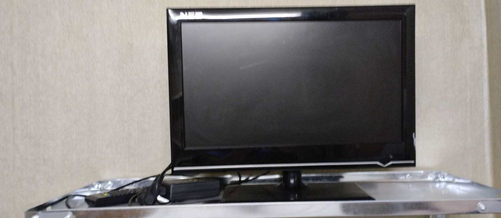 телевизор NEO  работещ