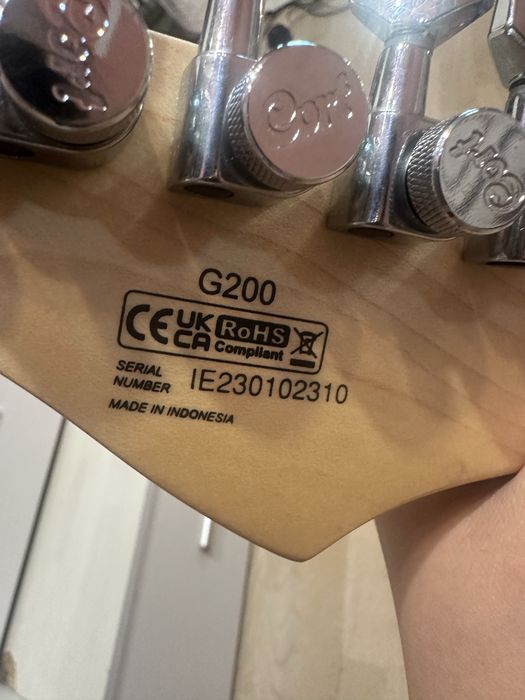 Электрогитара cort G200