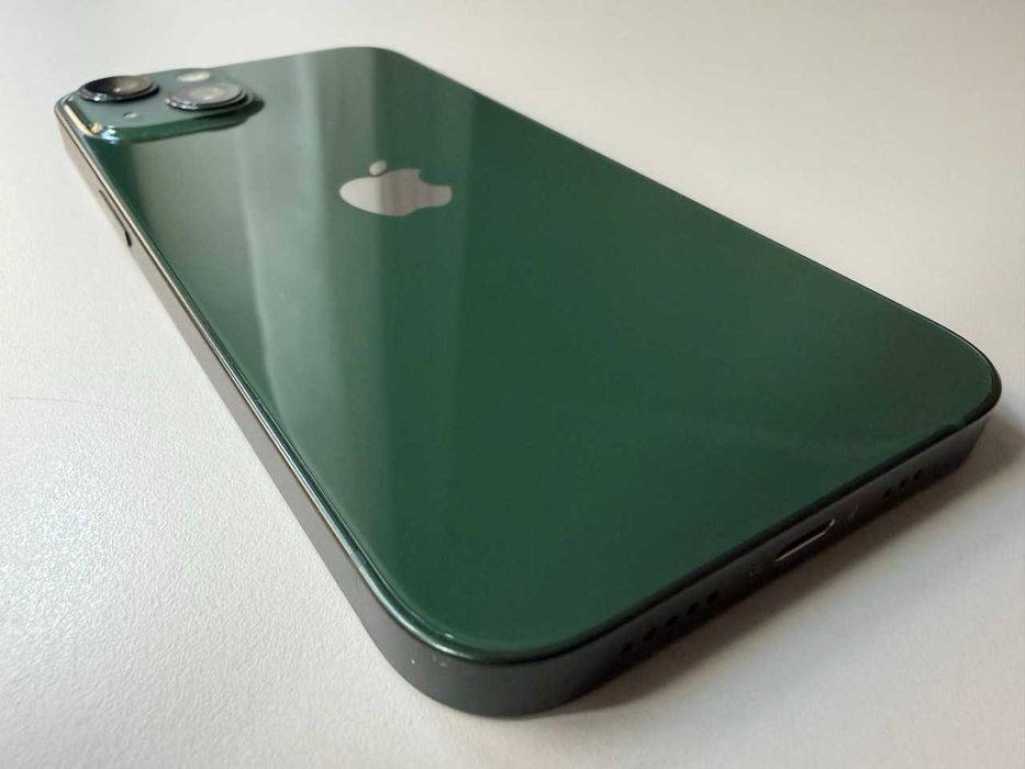  Apple / iPhone 13 128 Gb / Green