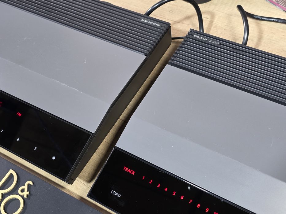 Sistem audio BANG & OLUFSEN, cd-player beogram cd 3500,receiver beomaster 3500, hifi stereo, telecomanda
