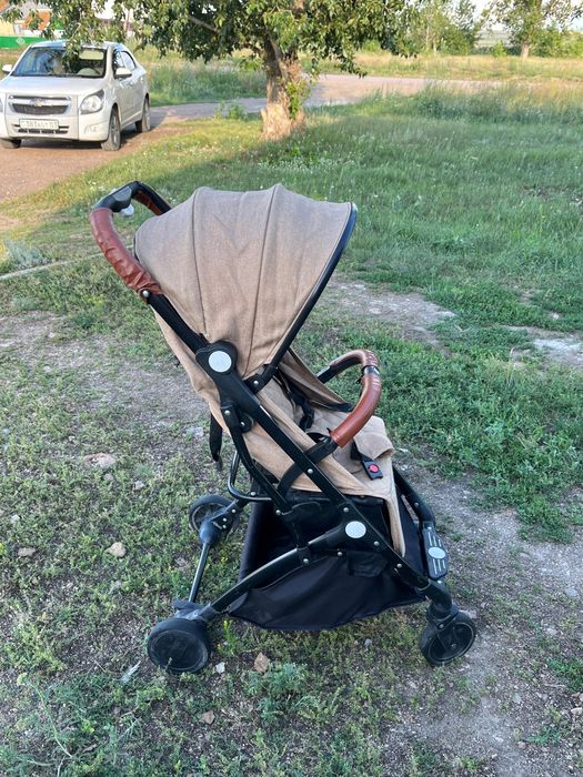 Продам детскую коляску