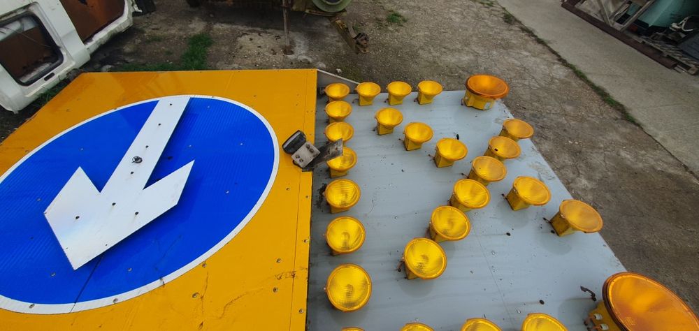 Dirijare semnalizare trafic platforma de montat