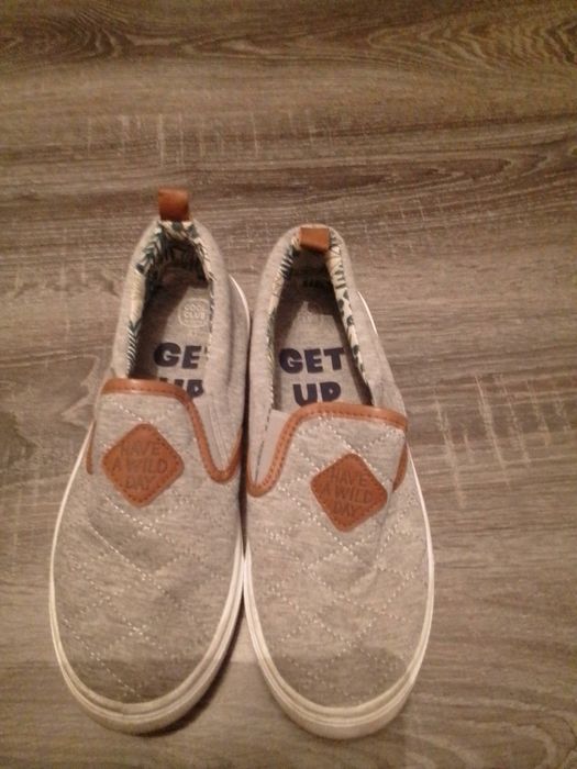 Teniși casual mărimea 37 copii